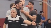Imagen de Un ex Boca fue a ver a su hijo jugar al fútbol y casi termina a las piñas con el árbitro