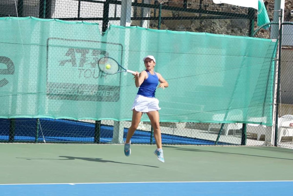 Arabarco se podrá la camiseta Argentina para disputar el Sudamericano Sub 14 de tenis.