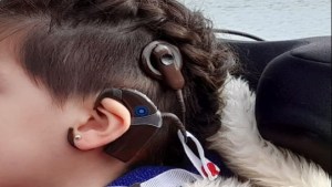 Hay gente solidaria | Encontraron el procesador auditivo de una nena de 6 años, perdido en Patagones