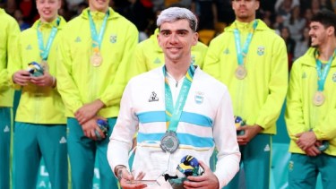 Mauro Zelayeta imitó el escorpión de René Higuita en España.