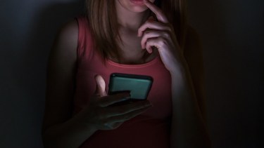 Ley Belén: buscan penar la violencia de género en internet.