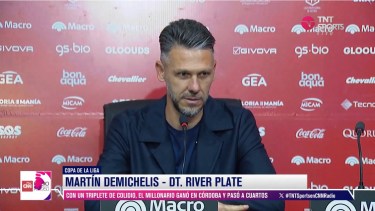 Martín Demichelis cruzó a un periodista tras la victoria de River.