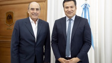 El diputado por Neuquén se reunió con el ministro del Interior, Guillermo Francos. Foto: prensa Osvaldo Llancafilo. 