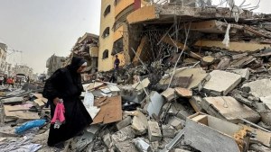 Ataque aéreo de Israel mata a por lo menos 9 palestinos en Rafah, incluidos 6 niños