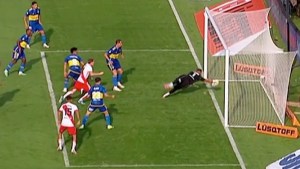 Polémica en el Superclásico por el gol anulado a River: ¿Entró la pelota?