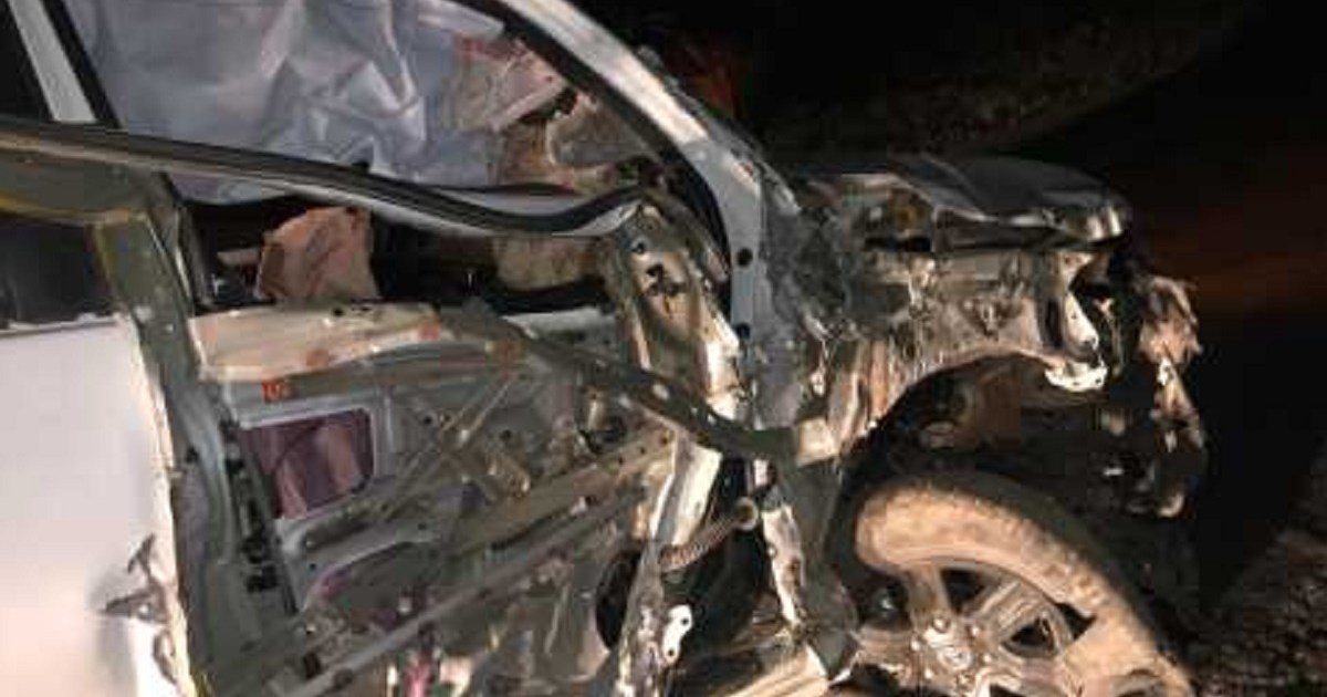 A family from Neuquén collided with a bus on Route 151, near La Pampa