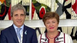 El FMI estimó una inflación anual del 150% y una caída del PBI para 2024