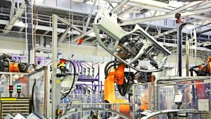 Cinco respuestas sobre los cambios anunciados por Caputo para mejorar la competitividad de la industria automotriz