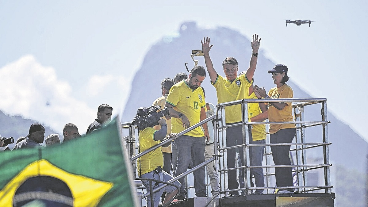 Bolsonaro encabezó un acto frente a la playa de Copacabana. 