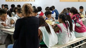 En Río Negro comenzó el servicio en los comedores escolares