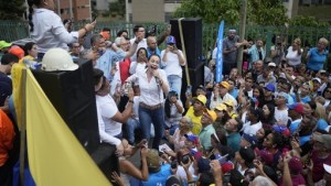 Consejo Electoral de Venezuela amplía plazo para la sustitución de candidatos presidenciales