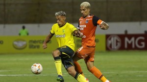 Copa Sudamericana: Defensa y Justicia cosechó un triunfo importante ante César Vallejo