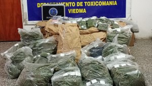 Narcotráfico en Viedma: hay dos personas detenidas al secuestrar 45 millones de pesos de droga