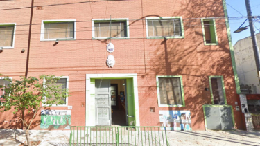 El lunes pasado un niño llevó un arma a la escuela. 