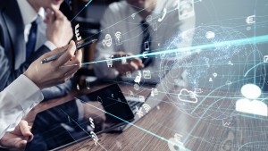 Las empresas invierten en IA para la búsqueda de RR.HH