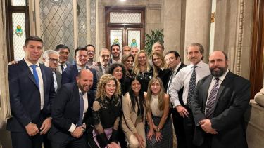 Karina Milei tuvo un encuentro con diputados de La Libertad Avanza, durante la sesión por la Ley Bases. Foto: Instagram. 