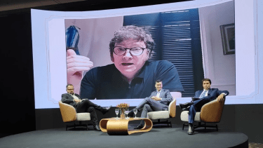 El presidente participó de la presentación de un libro en forma virtual. 