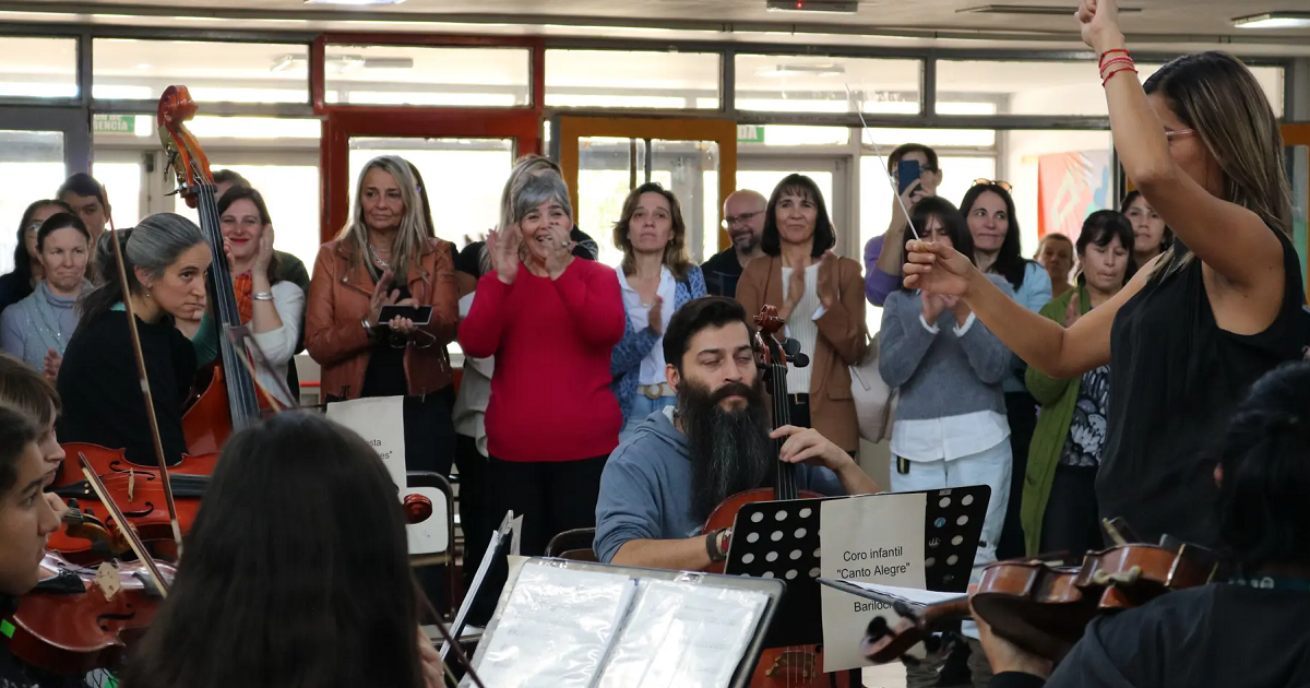Río Negro puso fecha al regreso del programa de orquestas y coros, tras el reclamo en Bariloche thumbnail