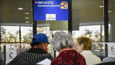 Los impuestos en Neuquén habían tenido un aumento en febrero. Foto: Matías Subat.