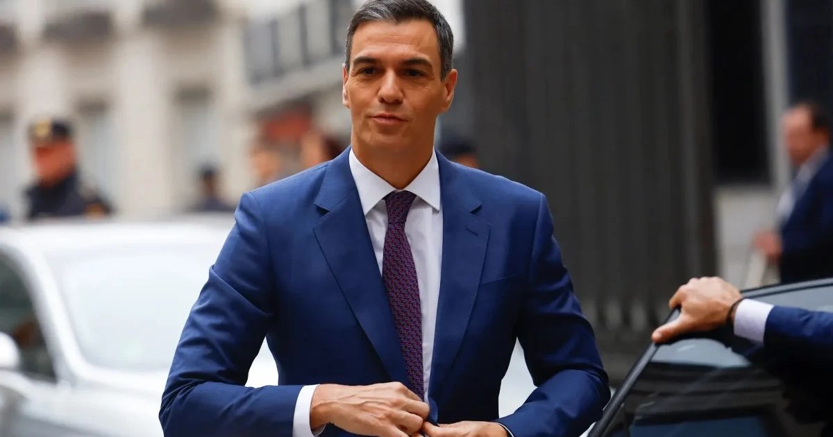 Pedro Sánchez continuará como presidente de España, tras la denuncia de corrupción contra su esposa thumbnail