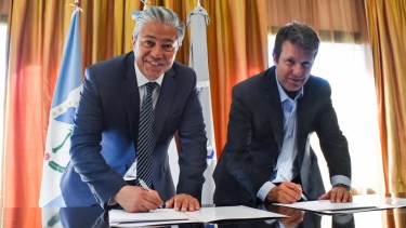 Figueroa junto al CEO de Phoenix, Pablo Bizzotto. Foto: gentileza.