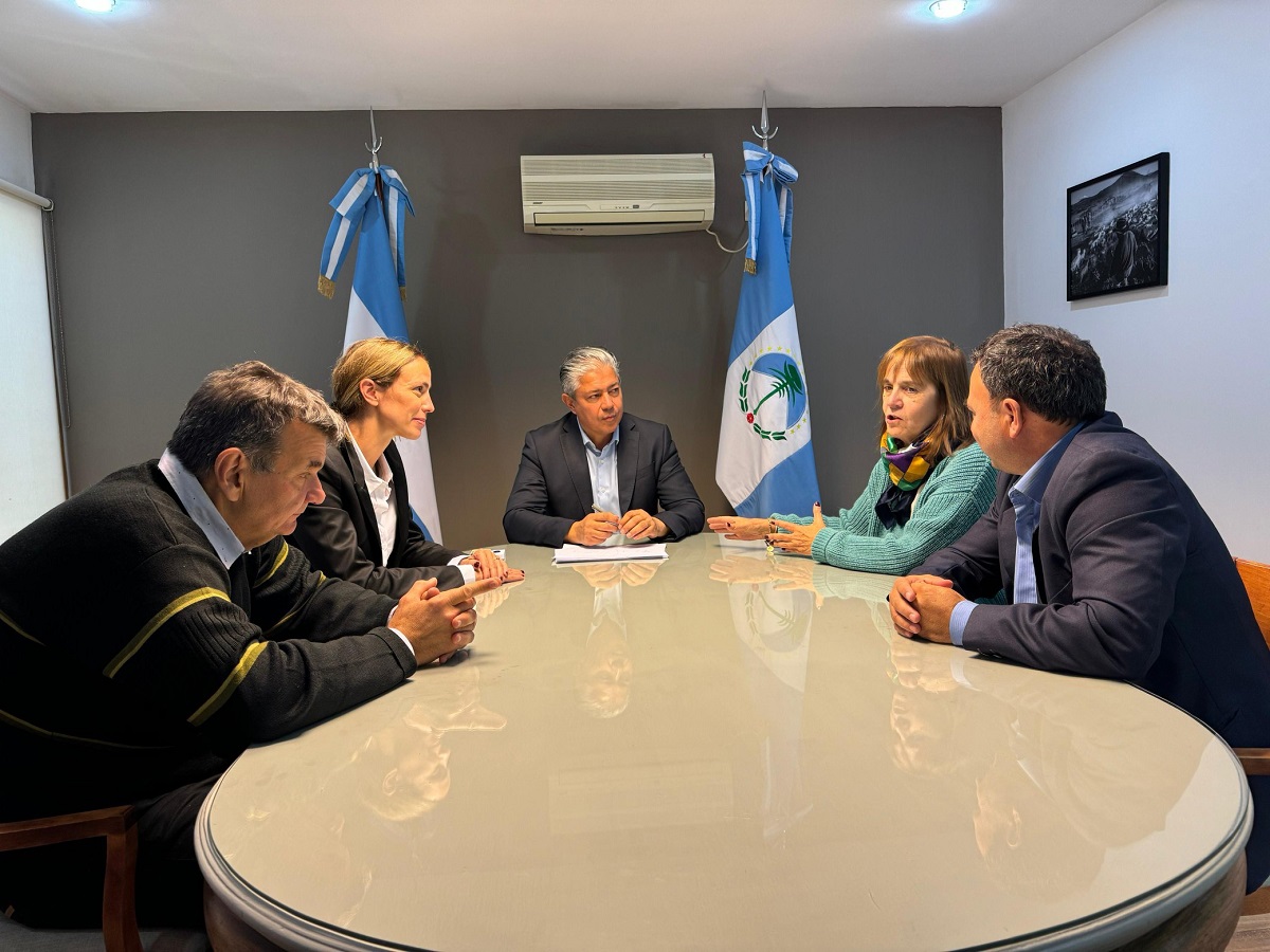 Figueroa reforzó el compromiso de apoyo a la Universidad Nacional del Comahue 