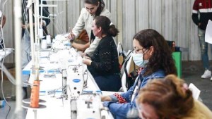 Cuánto cobro por Potenciar Trabajo en mayo 2024: los montos de los nuevos programas