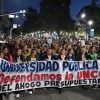Imagen de Marcha universitaria nacional en Neuquén y Río Negro, en vivo: "Quien poner en duda la posibilidad de igualdad", dijo Gentile