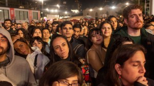 Feria Internacional del Libro de Buenos Aires: así se vivió la gran Noche de la Feria, con entrada gratuita y shows