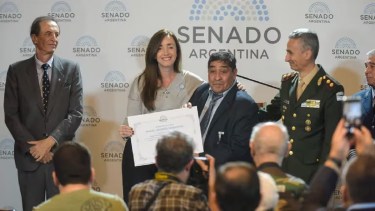 La vicepresidenta aprovechó e incluyó al presidente Javier Milei en el discurso. Foto gentileza INFOBAE. 