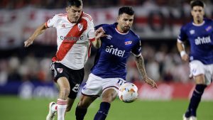 Con gol de Borja, River le gana a Nacional y se acerca a los octavos de la Copa Libertadores