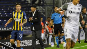 El picante cruce entre Miguel Russo y un periodista tras la derrota de Central en la Libertadores