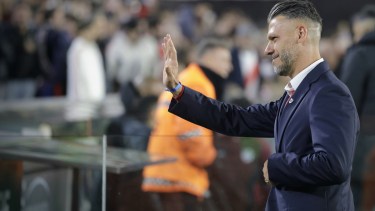 Martín Demichelis fue silbado cuando ingresó al campo de juego. Foto: FBaires.