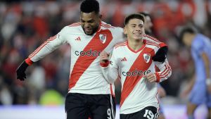 River le ganó a Táchira con goles de Borja y aseguró el mejor lugar en la Copa Libertadores
