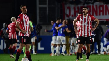 En un partidazo, Estudiantes cayó ante Huachipato y quedó eliminado de la Libertadores.(Foto: Ignacio Amiconi/Fotobaires).