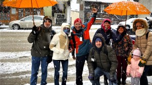 El guía de turismo que reemplazó las excursiones tradicionales por los tours urbanos en Bariloche