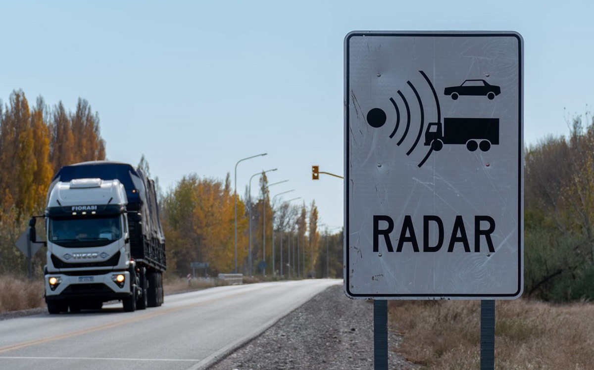 Nuevo radar sobre Ruta 237, a la altura del kilometro 142. Foto: gentileza