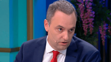 Mirtha Legrand le preguntó a Manuel Adorni por su sueldo. 