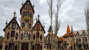 Una extraña aldea medieval para una escapada a 30 minutos de Buenos Aires