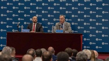 El secretario de Transporte de la Nación, Franco Mogetta,y el presidente del Banco de la Nación Argentina (BNA),  Daniel Tillard, encabezaron la presentación de la línea de crédito.