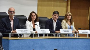 "Los ciudadanos que ocupen cargos públicos, tienen una obligación moral y deben dar el ejemplo", dijeron desde el bloque CC-ARI Cambiemos.