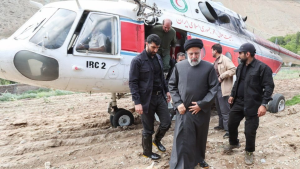 Mirá las primeras imágenes del rescate del helicóptero del presidente de Irán tras el accidente