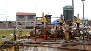 Funcionarios recorrieron la planta Buena Esperanza del EPAS. (Foto: gentileza)
