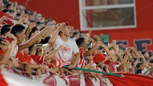 El gesto de Estudiantes con los hinchas que viajen para la final de la Copa de la Liga