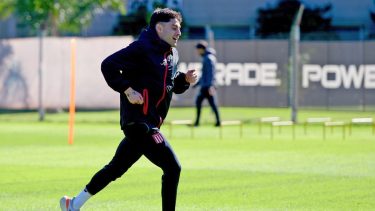Javier Altamirano volvió a entrenar en Estudiantes.