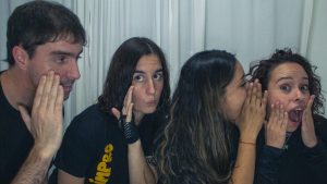 Este sábado, los Nerds de la Impro lo arriesgan todo en La Caja Mágica de Cipolletti