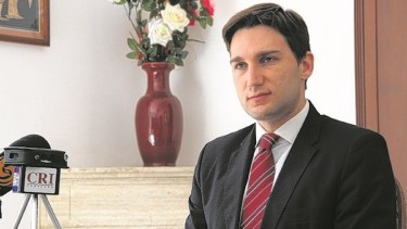 Patricio Giusto: “Los alineamientos automáticos  que promueve Milei hoy no dan beneficios”