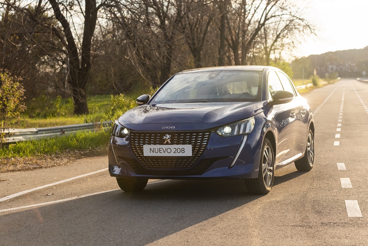Peugeot 208 asumió el liderazgo de ventas de 0 km en Argentina.