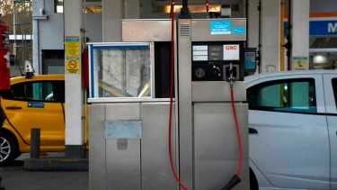 Esta mañana, estaciones de servicio de GNC en distintos puntos del país registraron cortes en el suministro. Foto: Matías Subat. 