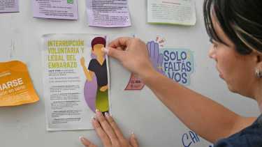 El 15% de las que respondieron la encuesta fueron a centros de salud, como el de Villa María, para realizar un aborto. Foto Florencia Salto.